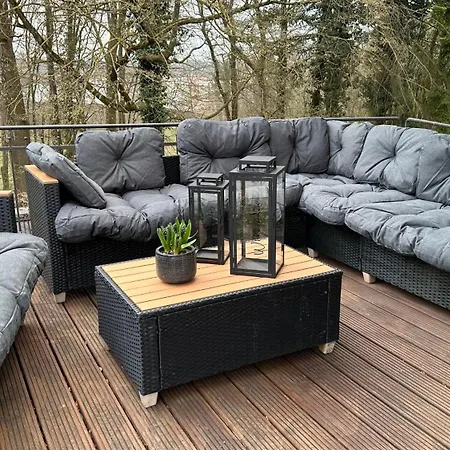 Familienfreundliche 10 Min Zu Fuss Von Legoland Entfernt,80 M2 Stilvolle In Einer Mit Grossen Garten, Fuer Den Ersten Fruehstueck Gefuellten Kuehlschrank,whirlpool, Privater Waldstueck Und Wunderschoener Terrasse Im Koetz, My Luxu Lägenhet Kleinkötz