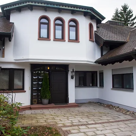 Familienfreundliche 10 Min Zu Fuss Von Legoland Entfernt,80 M2 Stilvolle In Einer Mit Grossen Garten, Fuer Den Ersten Fruehstueck Gefuellten Kuehlschrank,whirlpool, Privater Waldstueck Und Wunderschoener Terrasse Im Koetz, My Luxu Lägenhet Kleinkötz
