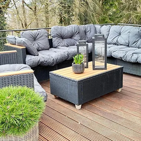 Familienfreundliche 10 Min Zu Fuss Von Legoland Entfernt,80 M2 Stilvolle In Einer Mit Grossen Garten, Fuer Den Ersten Fruehstueck Gefuellten Kuehlschrank,whirlpool, Privater Waldstueck Und Wunderschoener Terrasse Im Koetz, My Luxu
