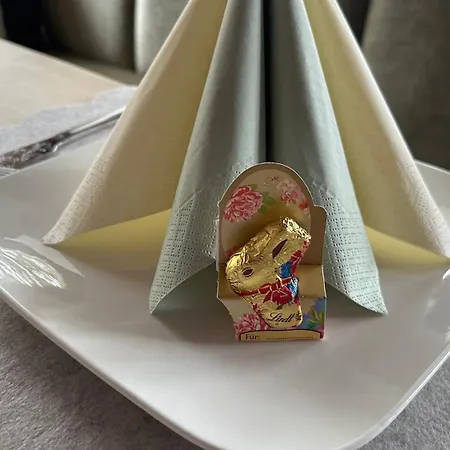 Familienfreundliche 10 Min Zu Fuss Von Legoland Entfernt,80 M2 Stilvolle In Einer Mit Grossen Garten, Fuer Den Ersten Fruehstueck Gefuellten Kuehlschrank,whirlpool, Privater Waldstueck Und Wunderschoener Terrasse Im Koetz, My Luxu