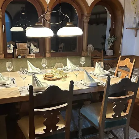 Familienfreundliche 10 Min Zu Fuss Von Legoland Entfernt,80 M2 Stilvolle In Einer Mit Grossen Garten, Fuer Den Ersten Fruehstueck Gefuellten Kuehlschrank,whirlpool, Privater Waldstueck Und Wunderschoener Terrasse Im Koetz, My Luxu Апартаменты Клайнкёц