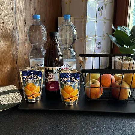 Lejlighed Familienfreundliche 10 Min Zu Fuss Von Legoland Entfernt,80 M2 Stilvolle In Einer Mit Grossen Garten, Fuer Den Ersten Fruehstueck Gefuellten Kuehlschrank,whirlpool, Privater Waldstueck Und Wunderschoener Terrasse Im Koetz, My Luxu Kleinkötz