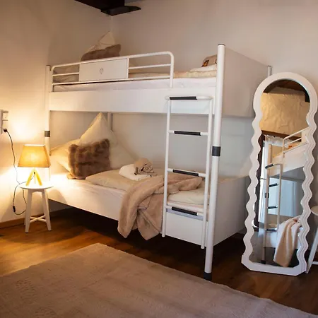 Familienfreundliche 10 Min Zu Fuss Von Legoland Entfernt,80 M2 Stilvolle In Einer Mit Grossen Garten, Fuer Den Ersten Fruehstueck Gefuellten Kuehlschrank,whirlpool, Privater Waldstueck Und Wunderschoener Terrasse Im Koetz, My Luxu