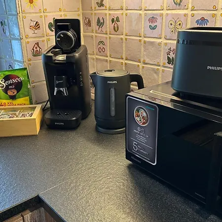 Familienfreundliche 10 Min Zu Fuss Von Legoland Entfernt,80 M2 Stilvolle In Einer Mit Grossen Garten, Fuer Den Ersten Fruehstueck Gefuellten Kuehlschrank,whirlpool, Privater Waldstueck Und Wunderschoener Terrasse Im Koetz, My Luxu