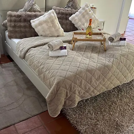 Familienfreundliche 10 Min Zu Fuss Von Legoland Entfernt,80 M2 Stilvolle In Einer Mit Grossen Garten, Fuer Den Ersten Fruehstueck Gefuellten Kuehlschrank,whirlpool, Privater Waldstueck Und Wunderschoener Terrasse Im Koetz, My Luxu * Kleinkötz